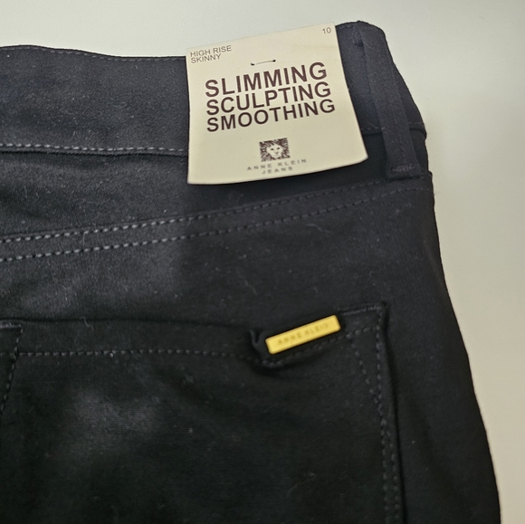 Black High Rise Skinny Anne Klein Jeans.  Slimming Spandex and Nylon. NWT - Picture 8 of 8